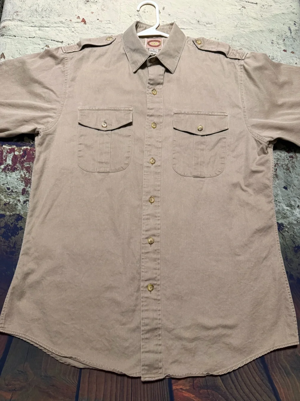 Banana Republic Mill Valley California Men's Beige B-Down Utility Safari Shirt